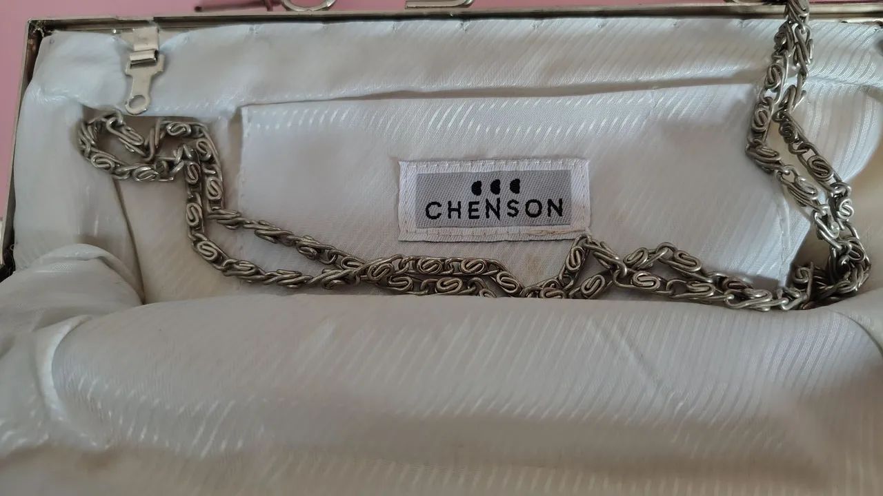 Bolsa ,clutch Chenson Original Bordada a mão  - Foto 2