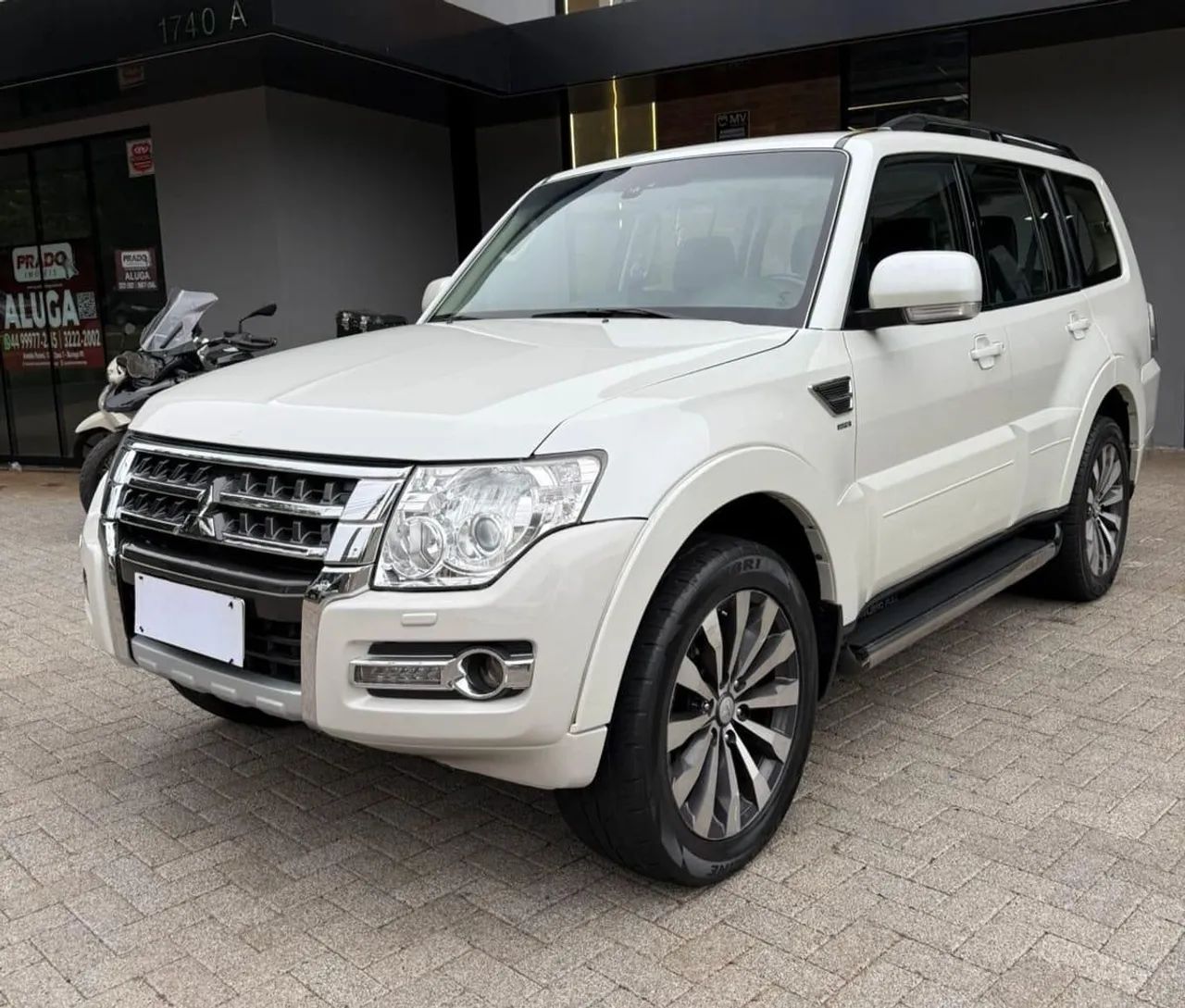 Mitsubishi Pajero 2019