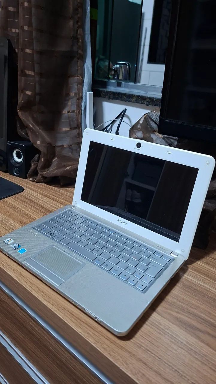 Sony VAIO VPCW160AB - Notebook compacto - Foto 2