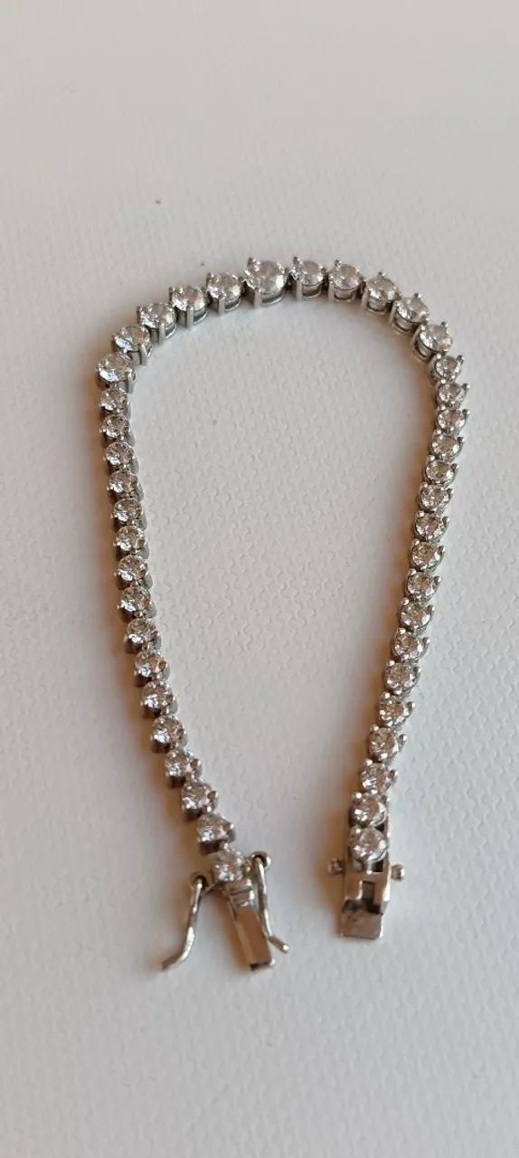 Pulseira de prata riviera