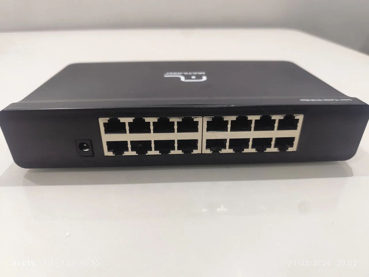 Switch Multilaser Mini 16 Portas 10/100Mbps Mdi/mdix re116 - Foto 2