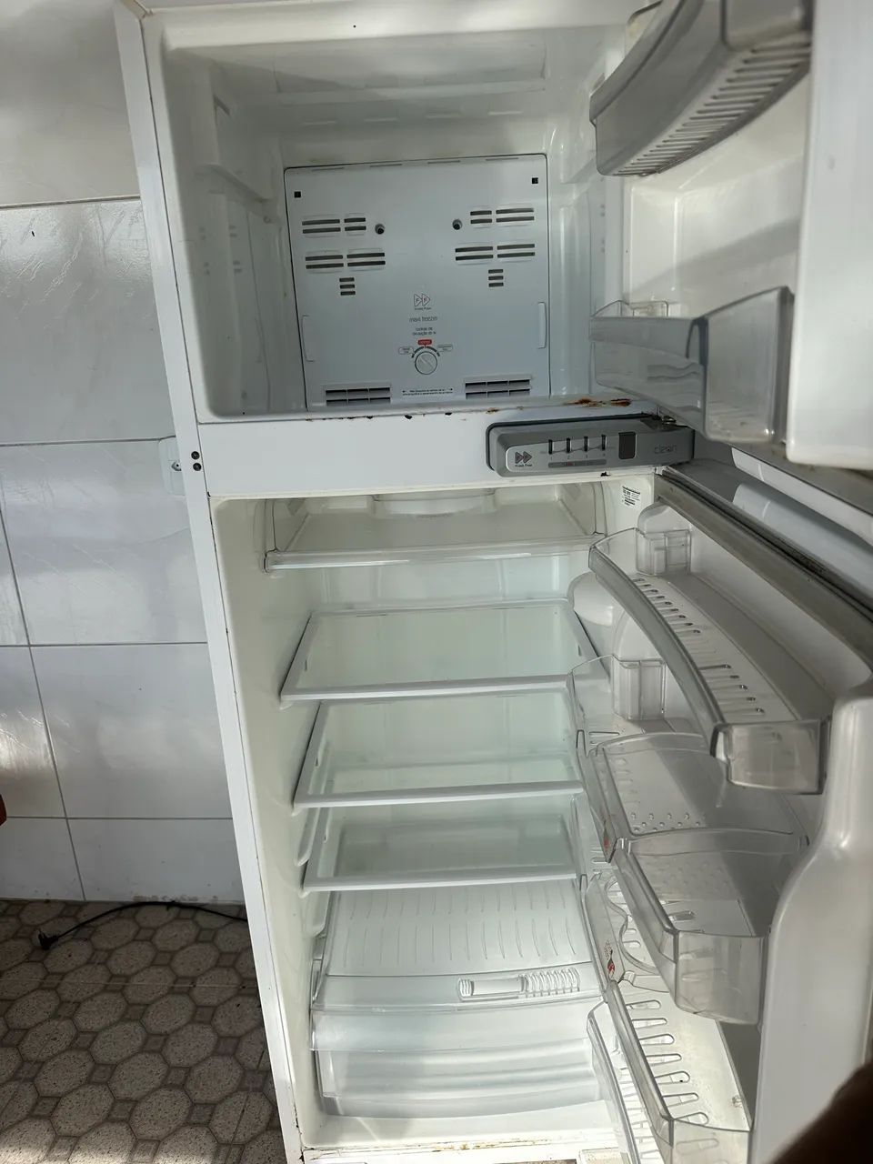 Geladeira Brastemp 354 Litros - Foto 5
