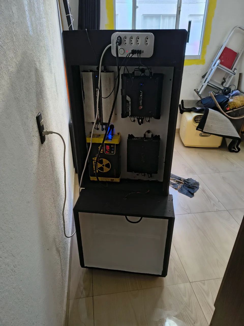 Vendo caixa Bob esponja torre - Foto 4