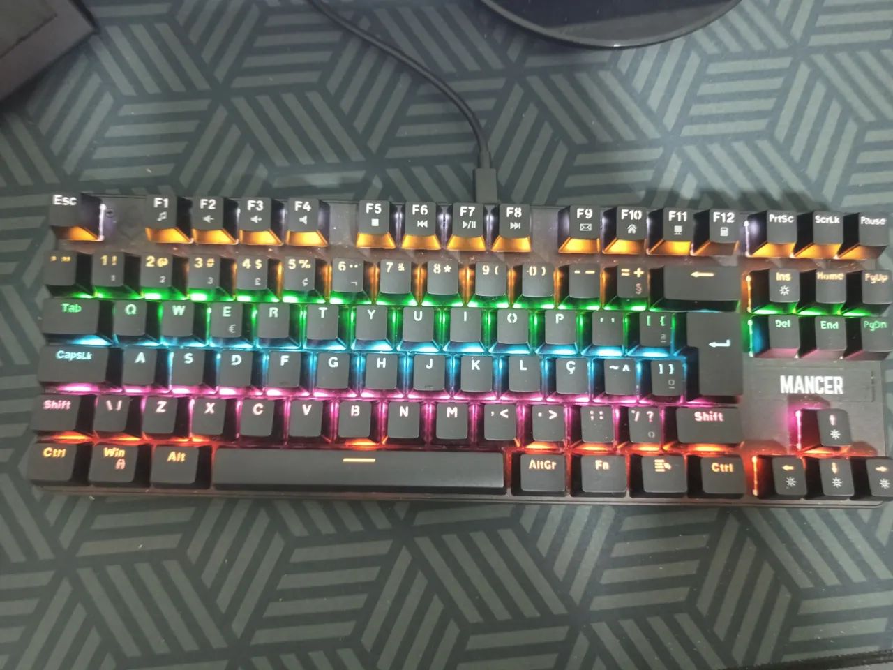 Teclado mecânico Switch red