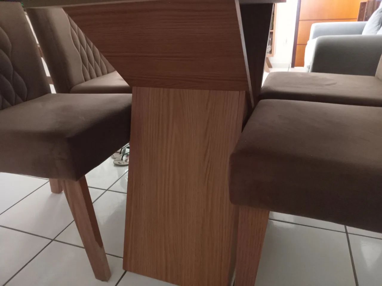 Vende-se mesa com vidro fumê  - Foto 5