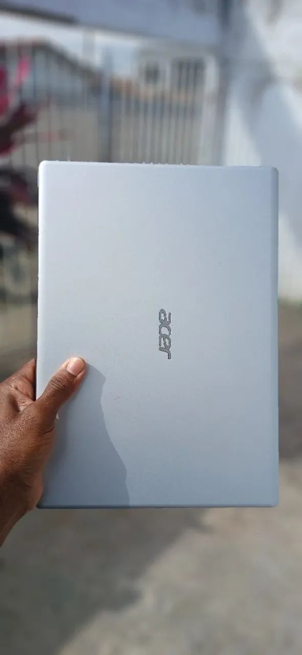 Notebook Acer 3 conservado - Foto 4