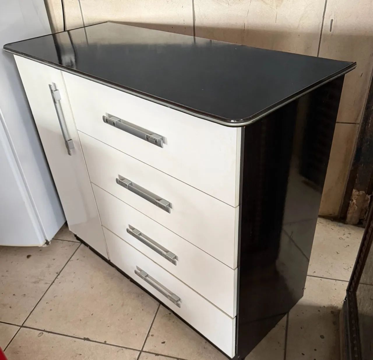Comoda com sapateira grande 4 gavetas  - Foto 4