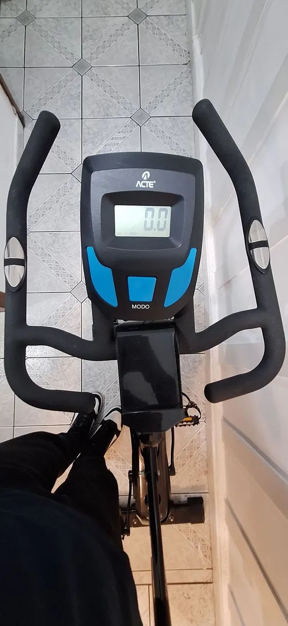 Bicicleta de spinning da Acte Sports - Foto 4