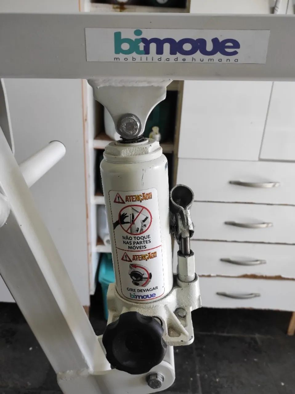 Guincho de transferência para acamados - BIMOVE -  Com alguns acessórios - Foto 2