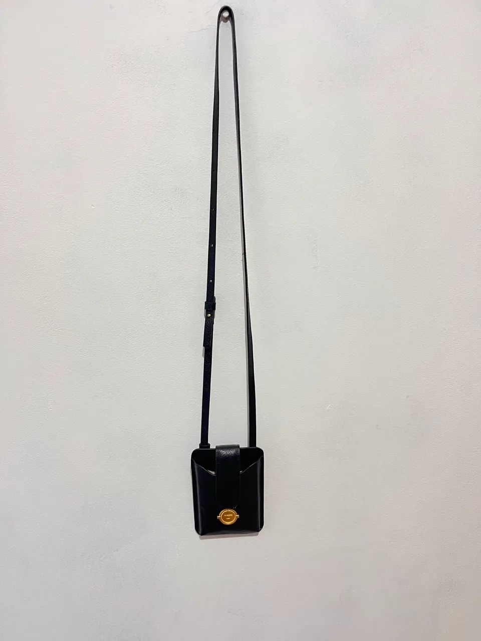 Bolsa couro Arezzo - Porta Celular  - Foto 4