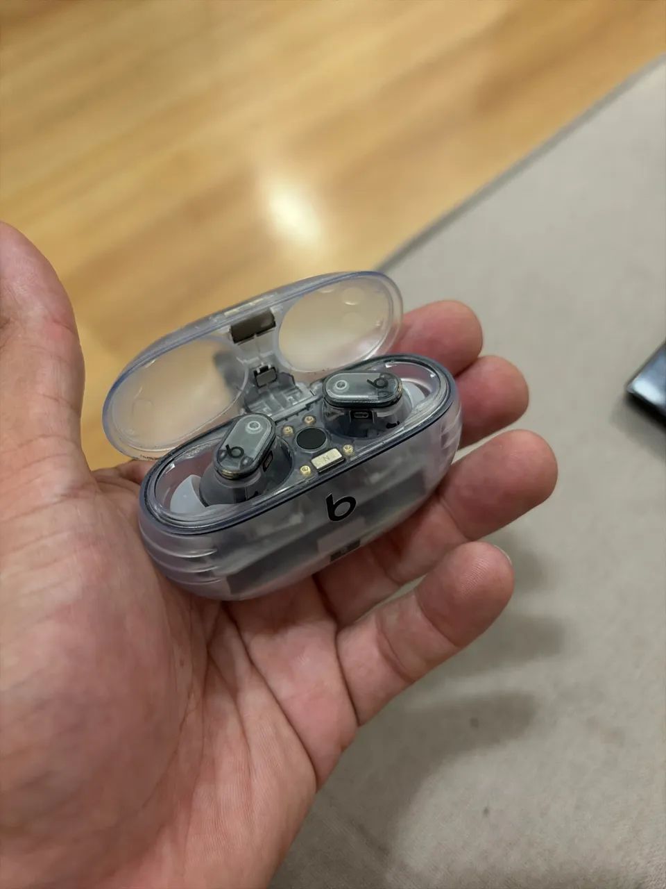Beats Studio Buds + - Foto 2