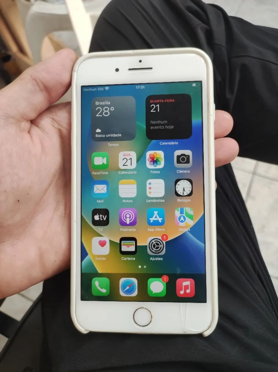 iPhone 8 plus 64gb 