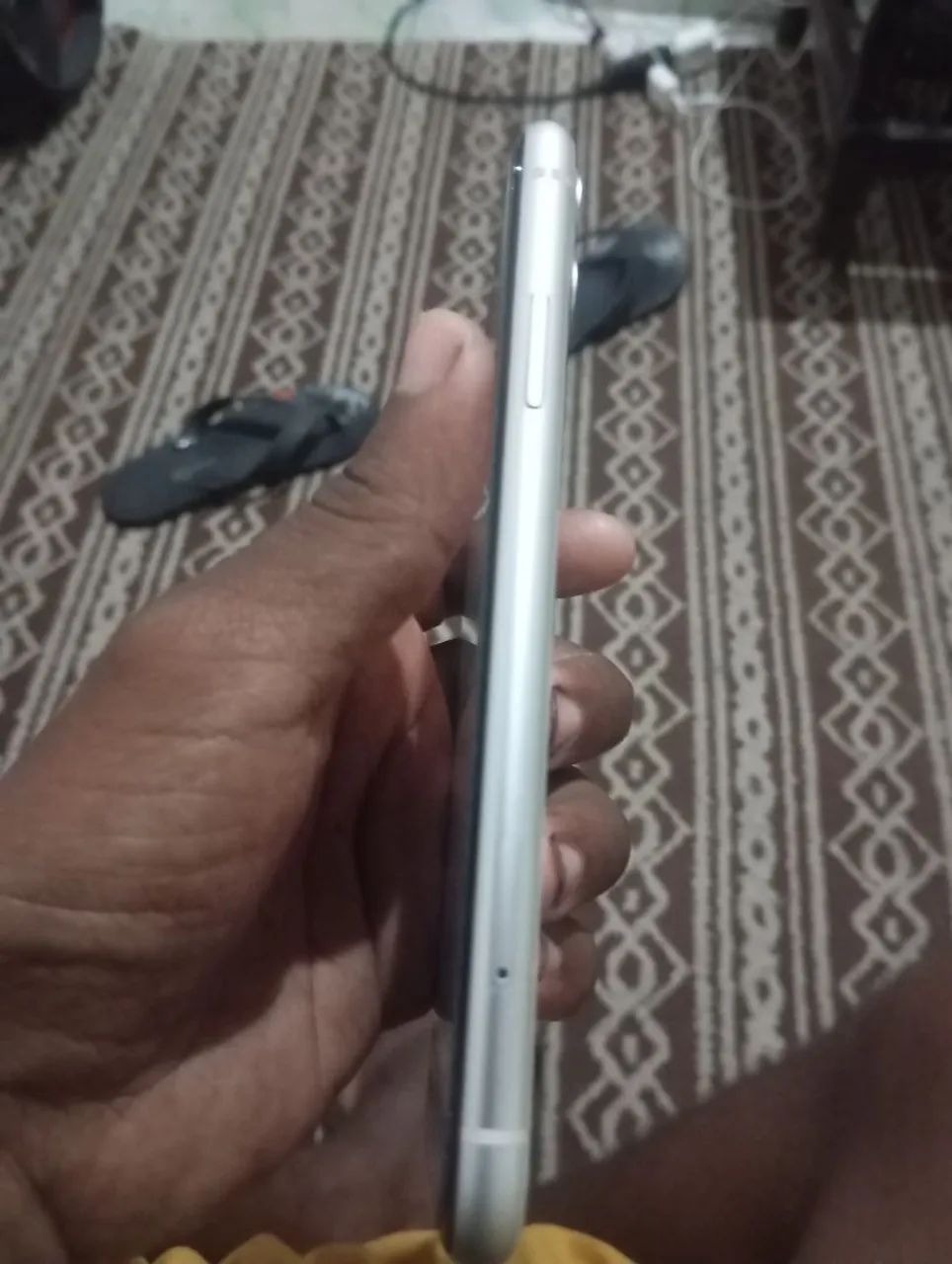 iPhone 11 pra vender no precinho com defeito  - Foto 4