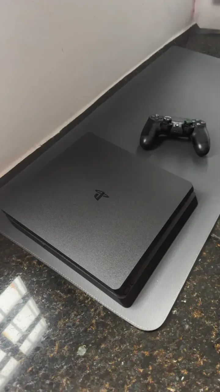 PS4 Slim 1tb - Foto 2
