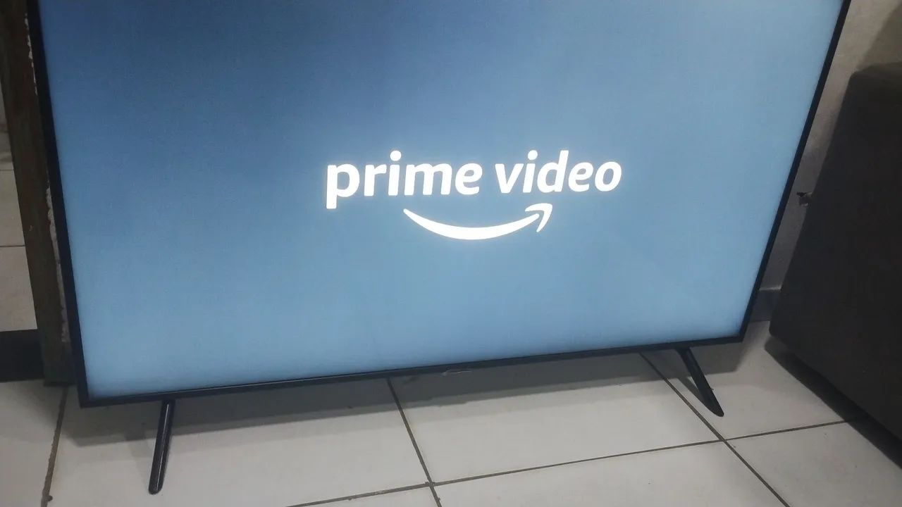Vendo tv Samsung 50 polegadas 4k  - Foto 3