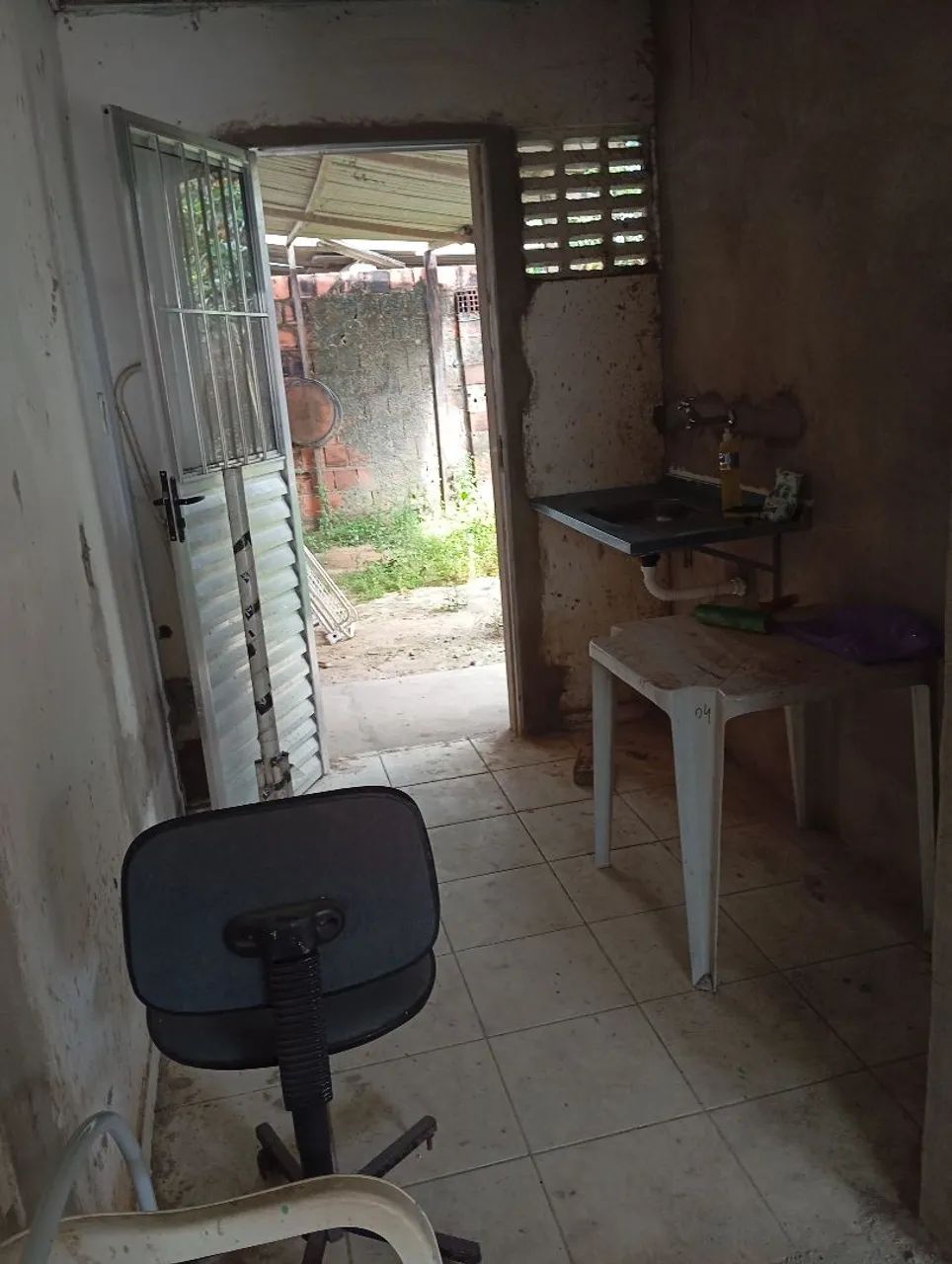 Vende-se uma casa com ponto comercial  - Foto 3