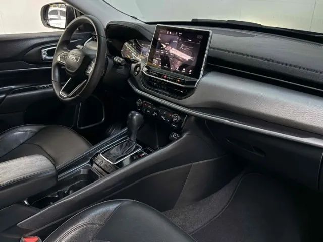 Jeep Compass Long. T270 1.3 TB 4X2 Flex AUT 2022 - Foto 10