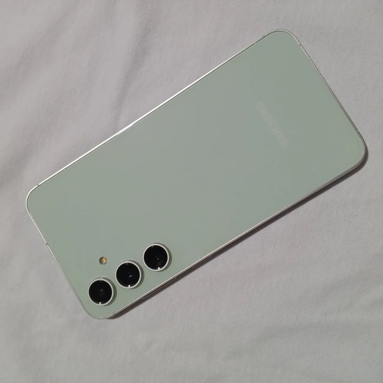 Celular Samsung S23FE 128g.  - Foto 2