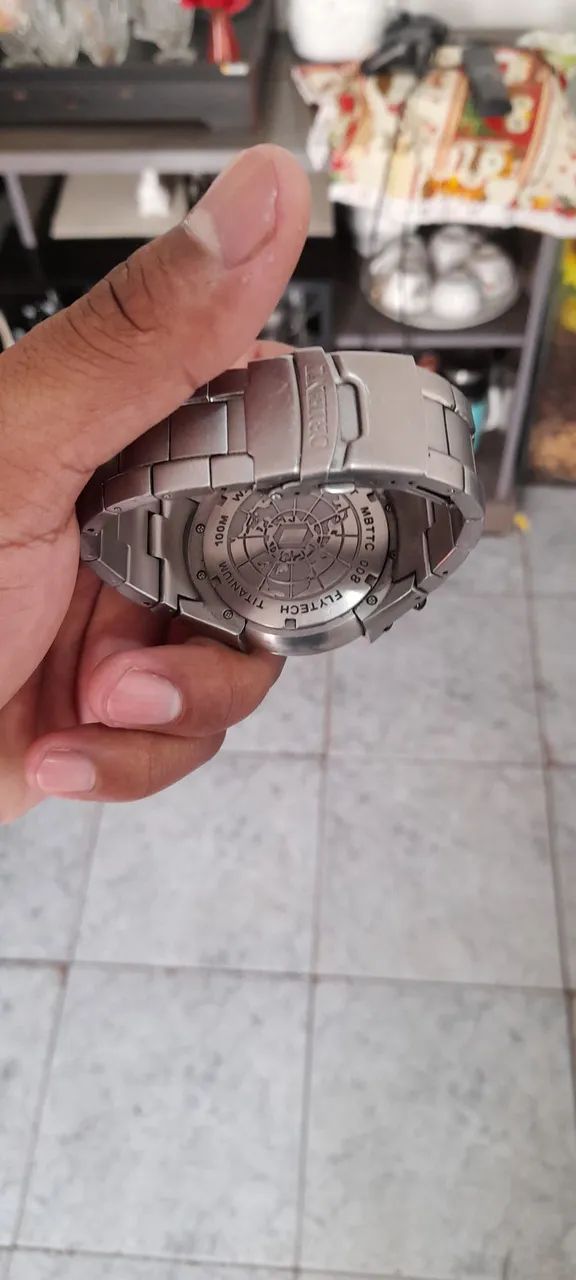 Orient titanium original aprova de água  - Foto 3