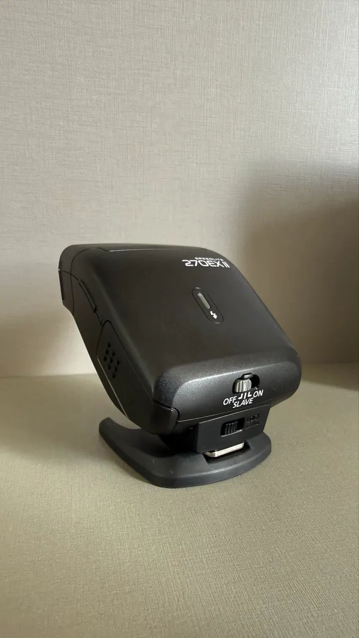Canon Speedlite 270EX II Flash Original com Caixa e Suporte - Foto 5