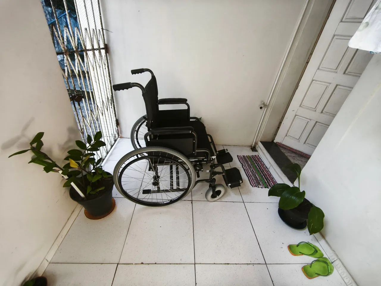 Cadeira de rodas  - Foto 3