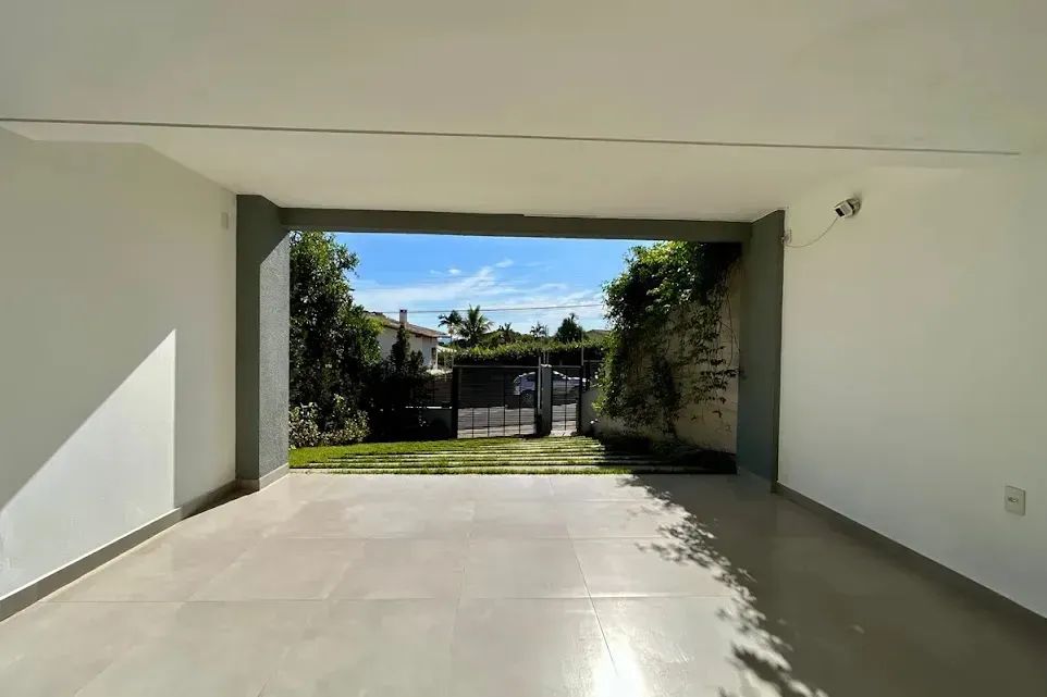 Casa mobiliada de 4 quartos com 3 suítes e 280m privativos localizada no Centro de Florian - Foto 3