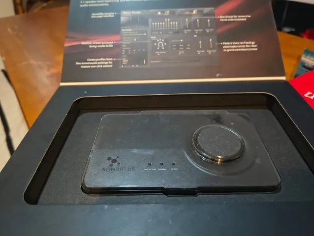 Placa de Som Externa Asus Xonar U5 - 5.1 USB - Nova
