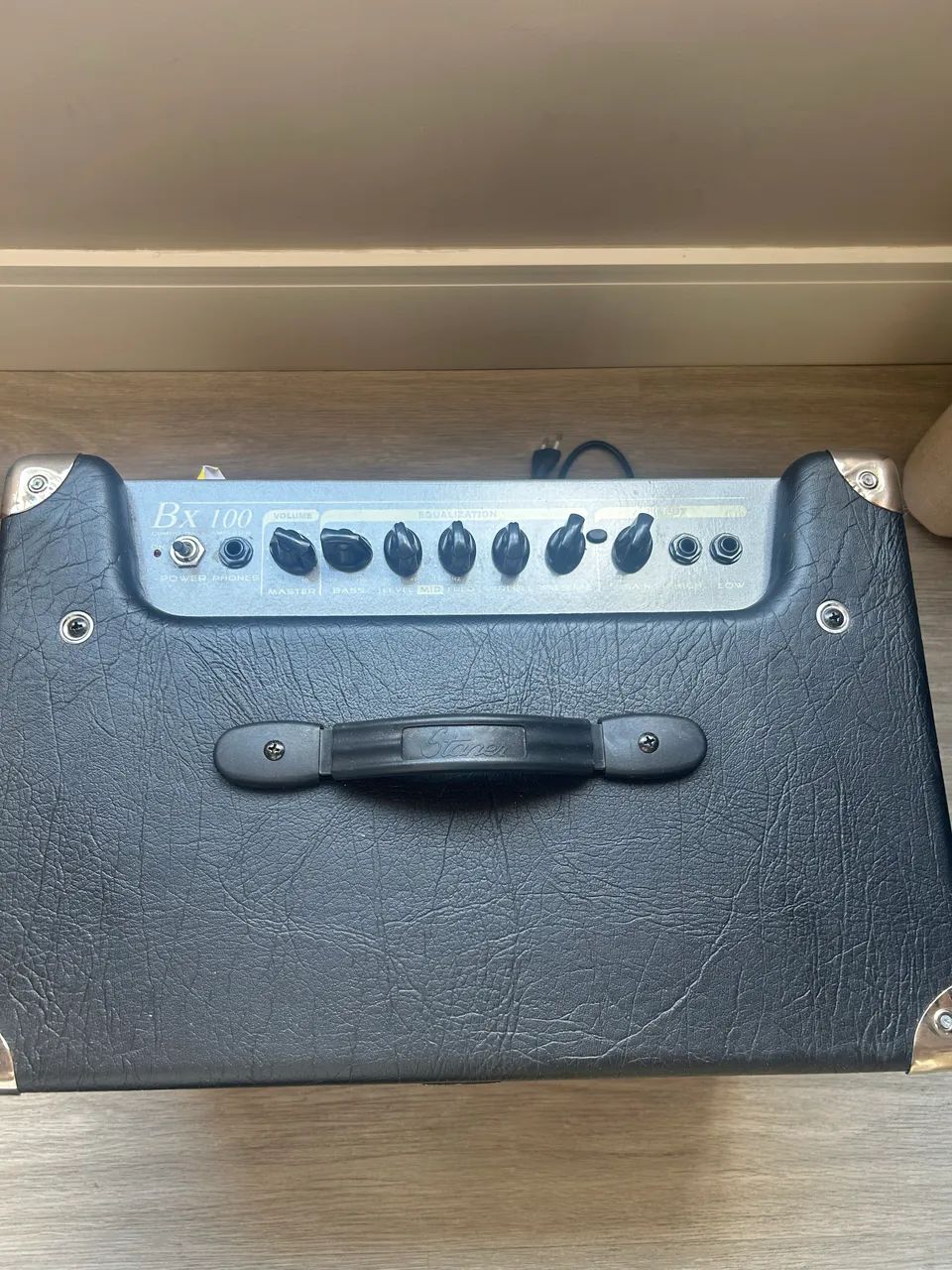 Amplificador para baixo - Foto 3
