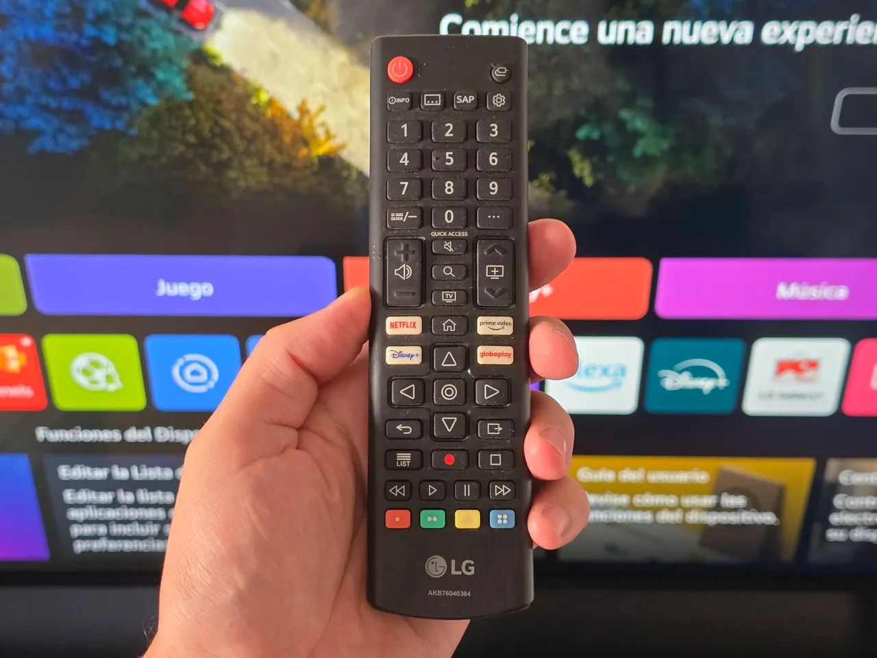 Smart TV LG moderna 4K de 43" HDR com IA nova sem uso - Foto 2
