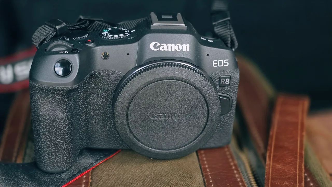 Câmera Canon R8 Full Frame  - Foto 3