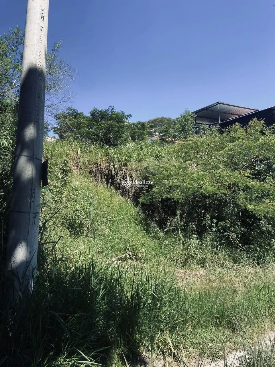 Lote em Aclive com 308m² no Roma