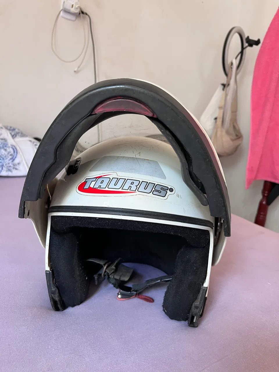 Capacete Taurus Zarref  - Foto 2