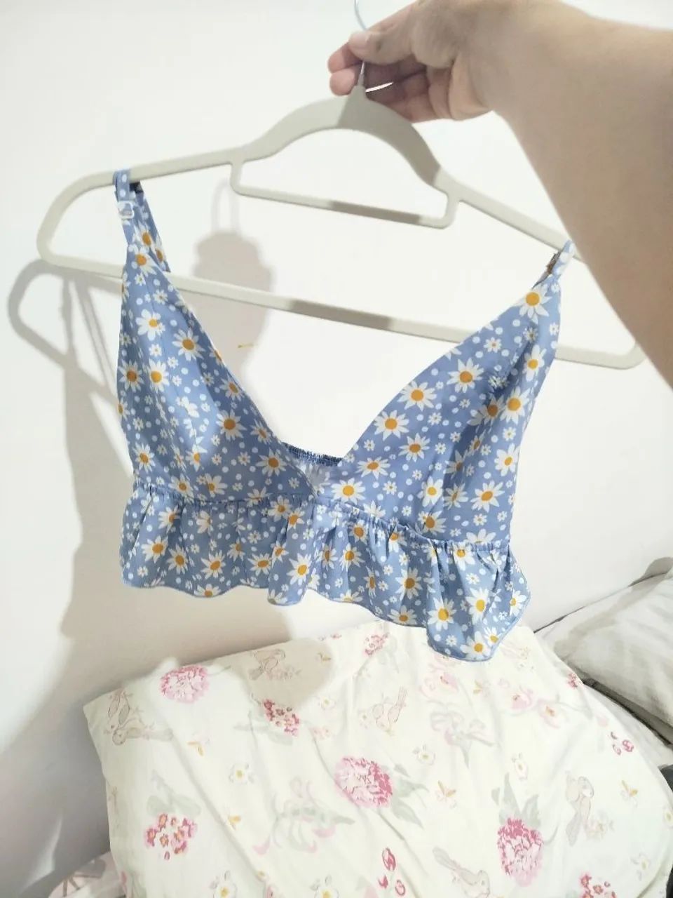 Roupas usadas e outras que nunca foram usadas - Foto 4