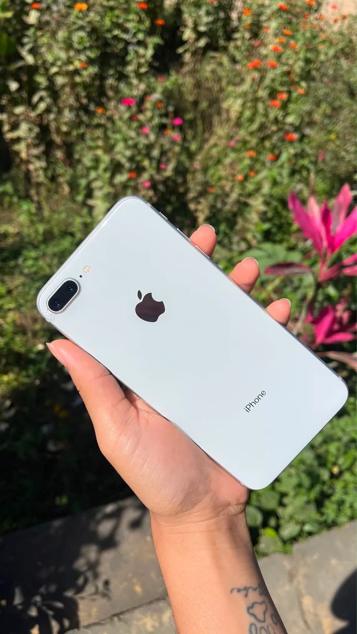 IPHONE 8 PLUS - Foto 2