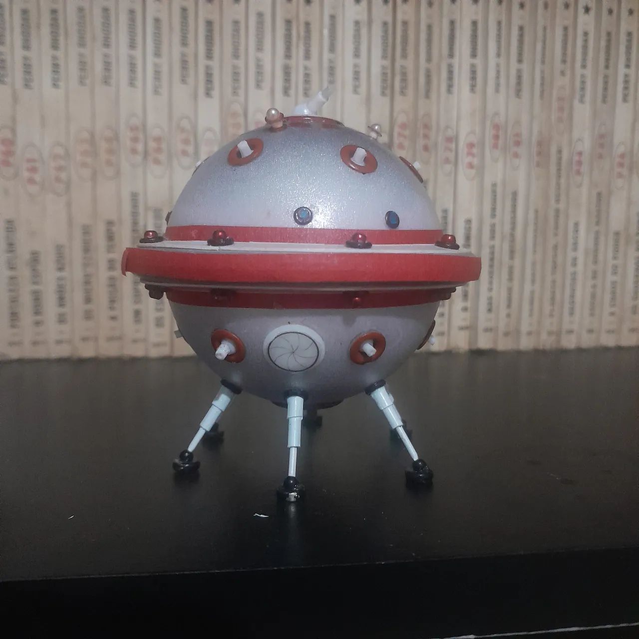 Miniaturas de Naves Espaciais - Colecionáveis