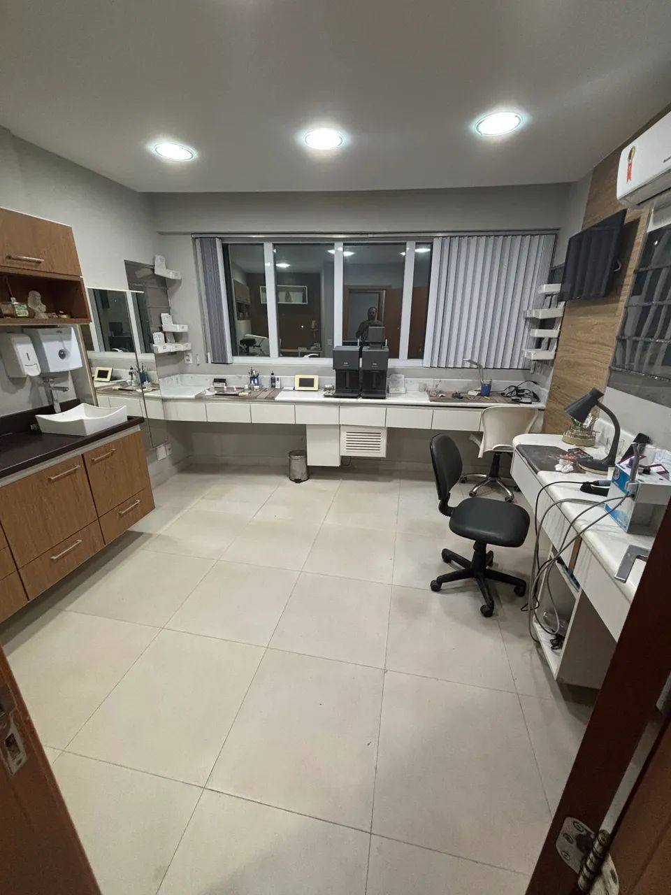 Sala comercial na Praia da Costa  - Foto 2