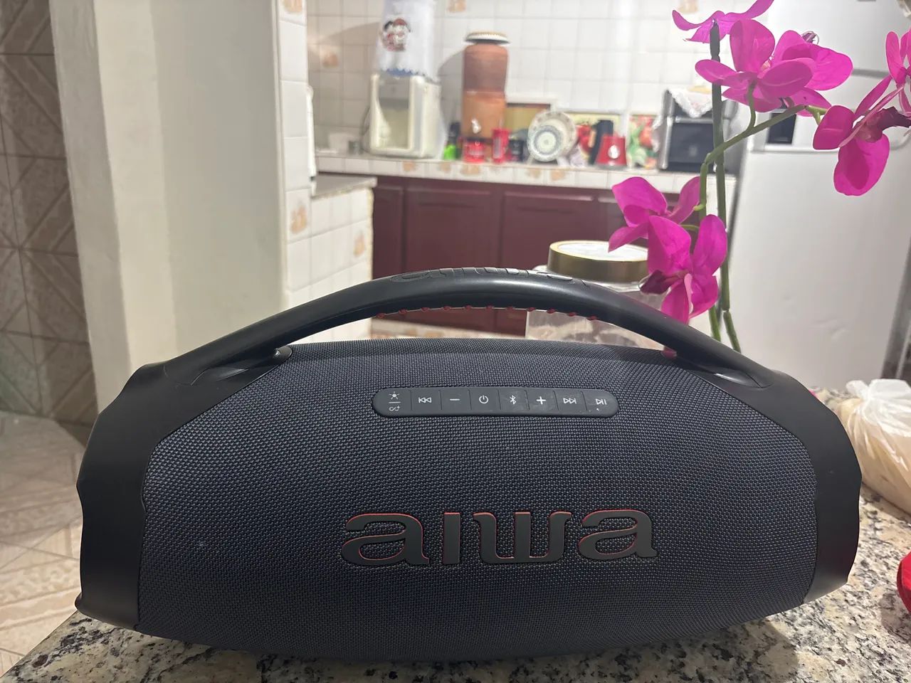 Som potente e novo 
