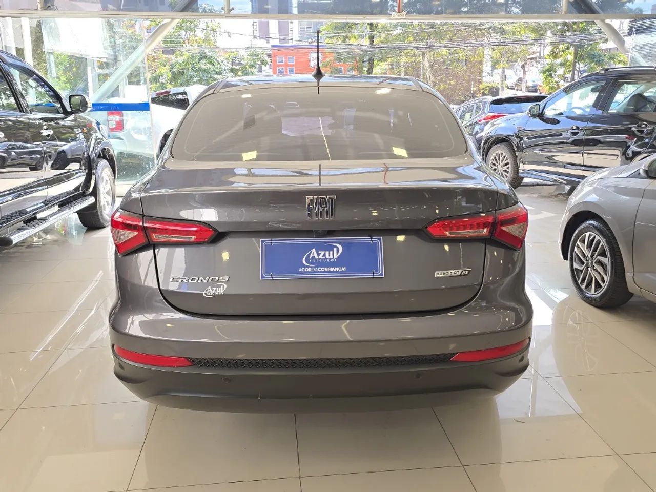 Fiat Cronos Precision 1.3 16V Flex Aut. 2023 - Foto 5