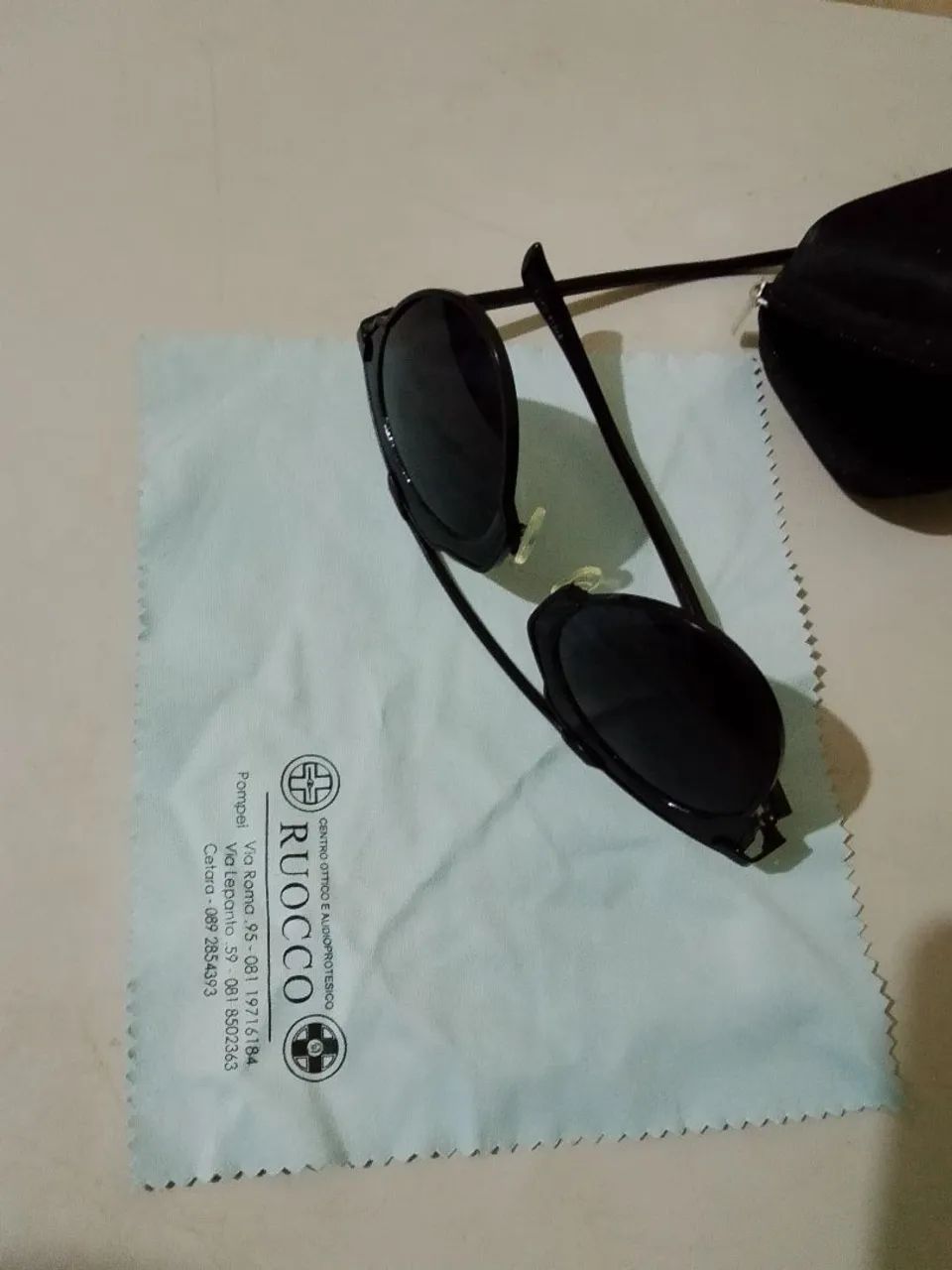 Óculos escuro italiano original 