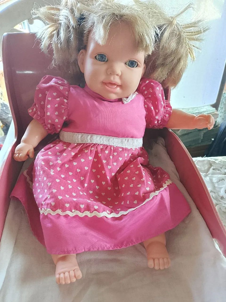 boneca abre e fecha os olhos Cotiplás  - Foto 4