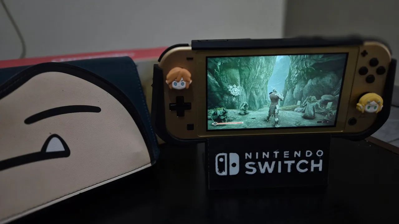 NINTENDO SWITCH LITE HYRULE EDITION DOURADO - ZELDA - Foto 3