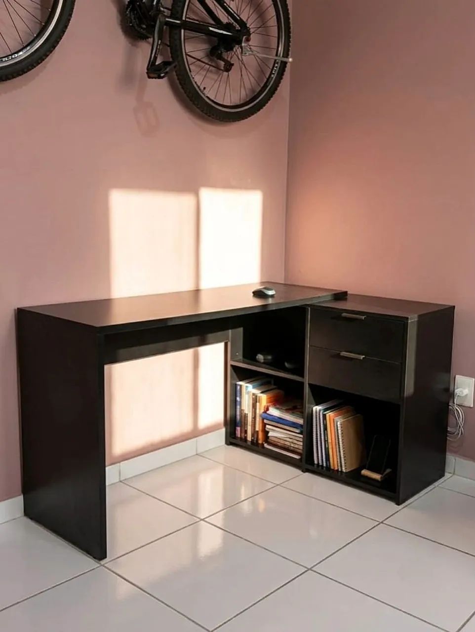 Escrivaninha mesa escritório 