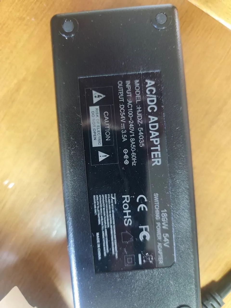 Switch Unifi flex 2.5gbit PoE++ com fonte 189w - Foto 2
