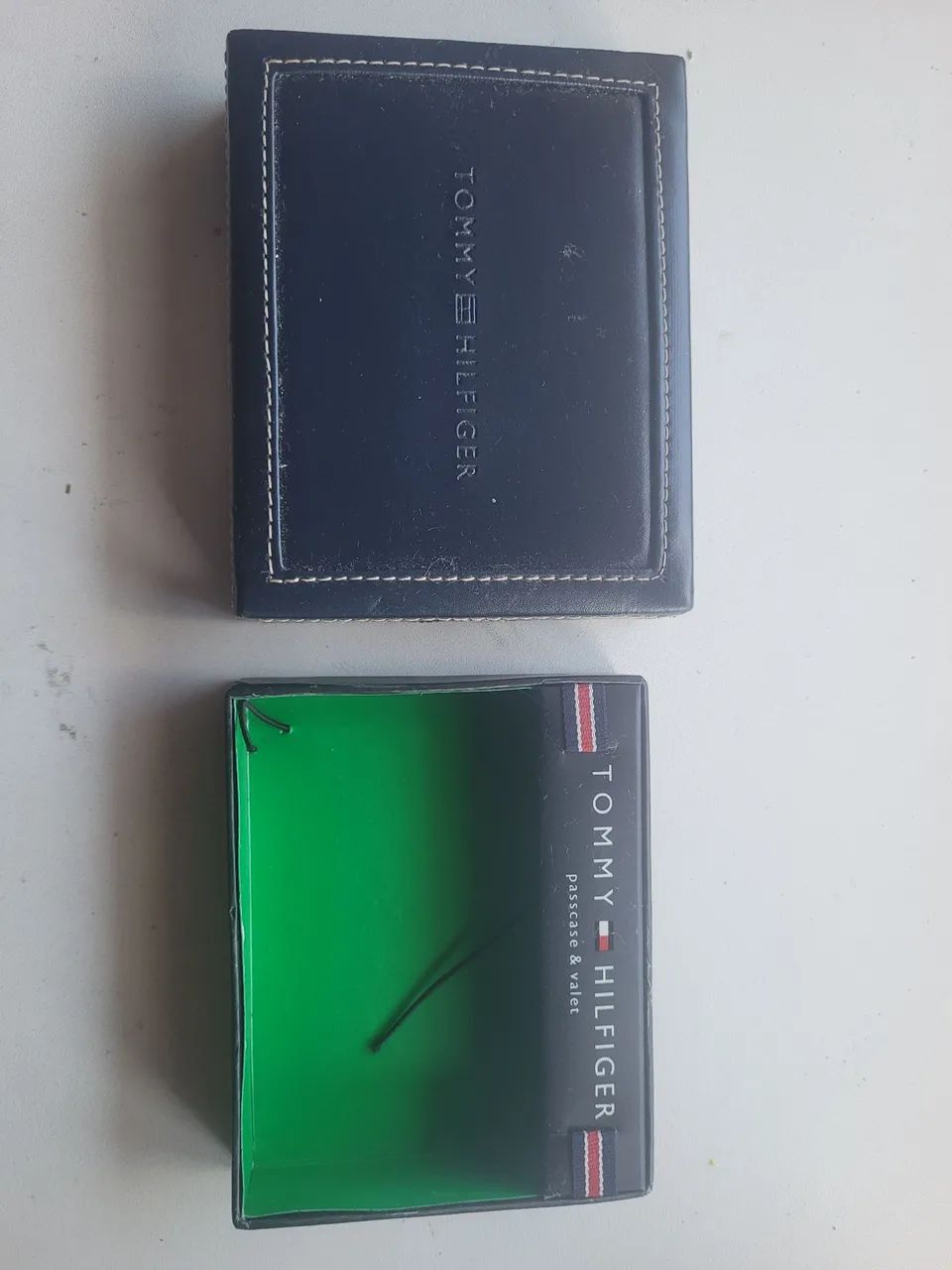Caixa tommy hilfiger 