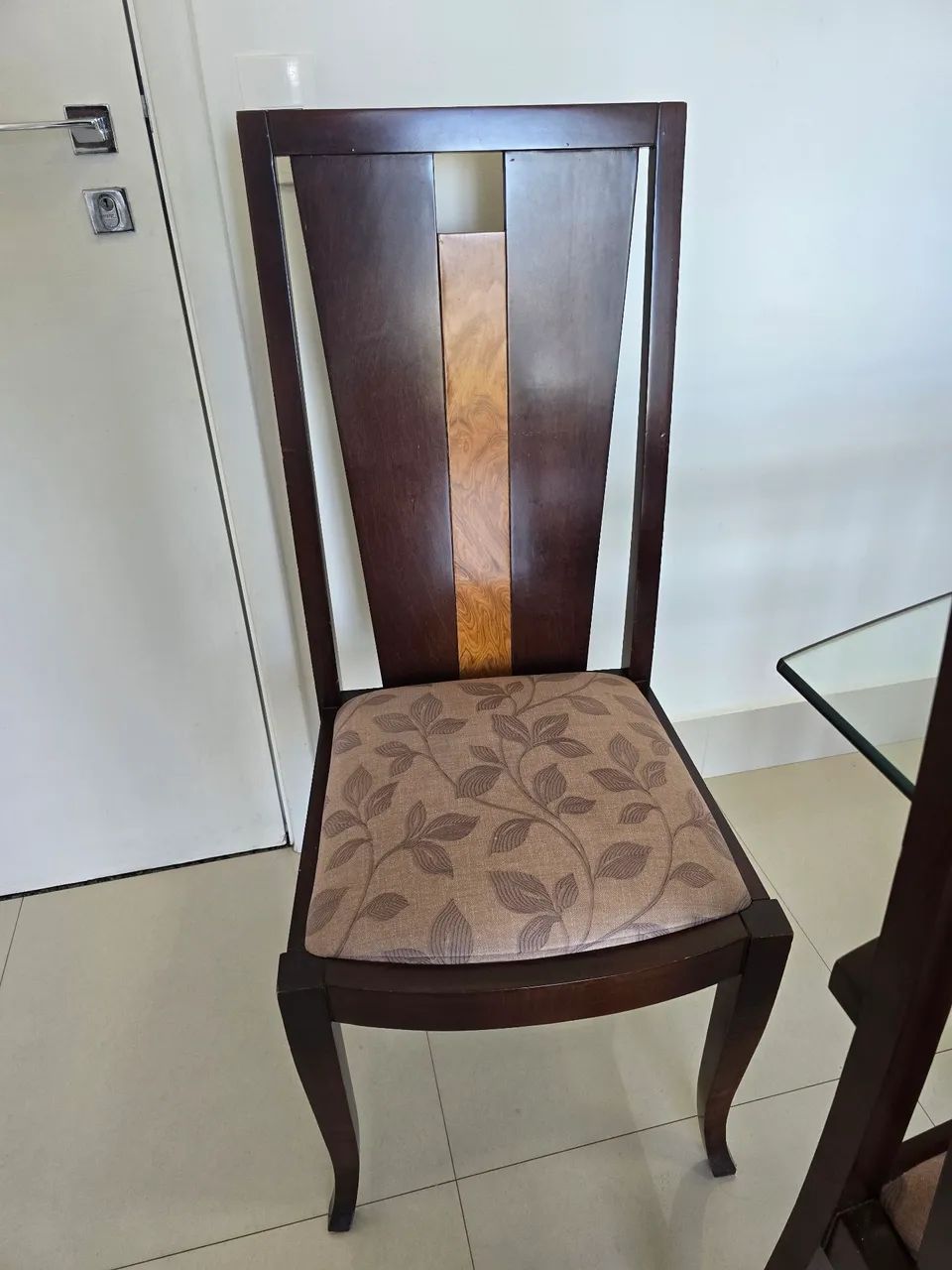 Mesa com 6 cadeiras - Foto 3