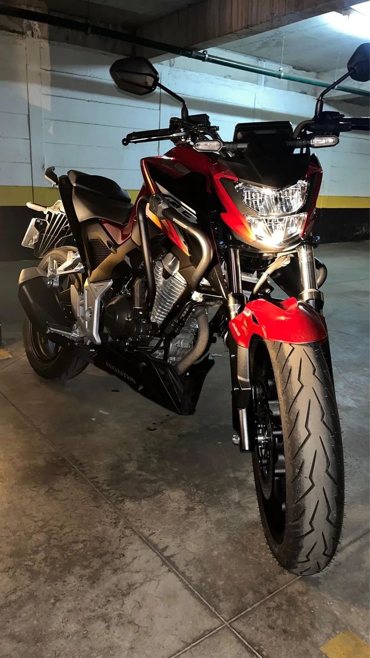 Cb300F com 7 Mil KM - Foto 3