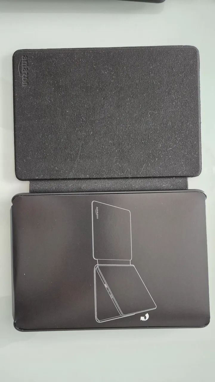 Vendo Kindle Paperwhite 10ª Gen (À Prova D'água) - Nunca usado  na Caixa + Capa - Foto 5