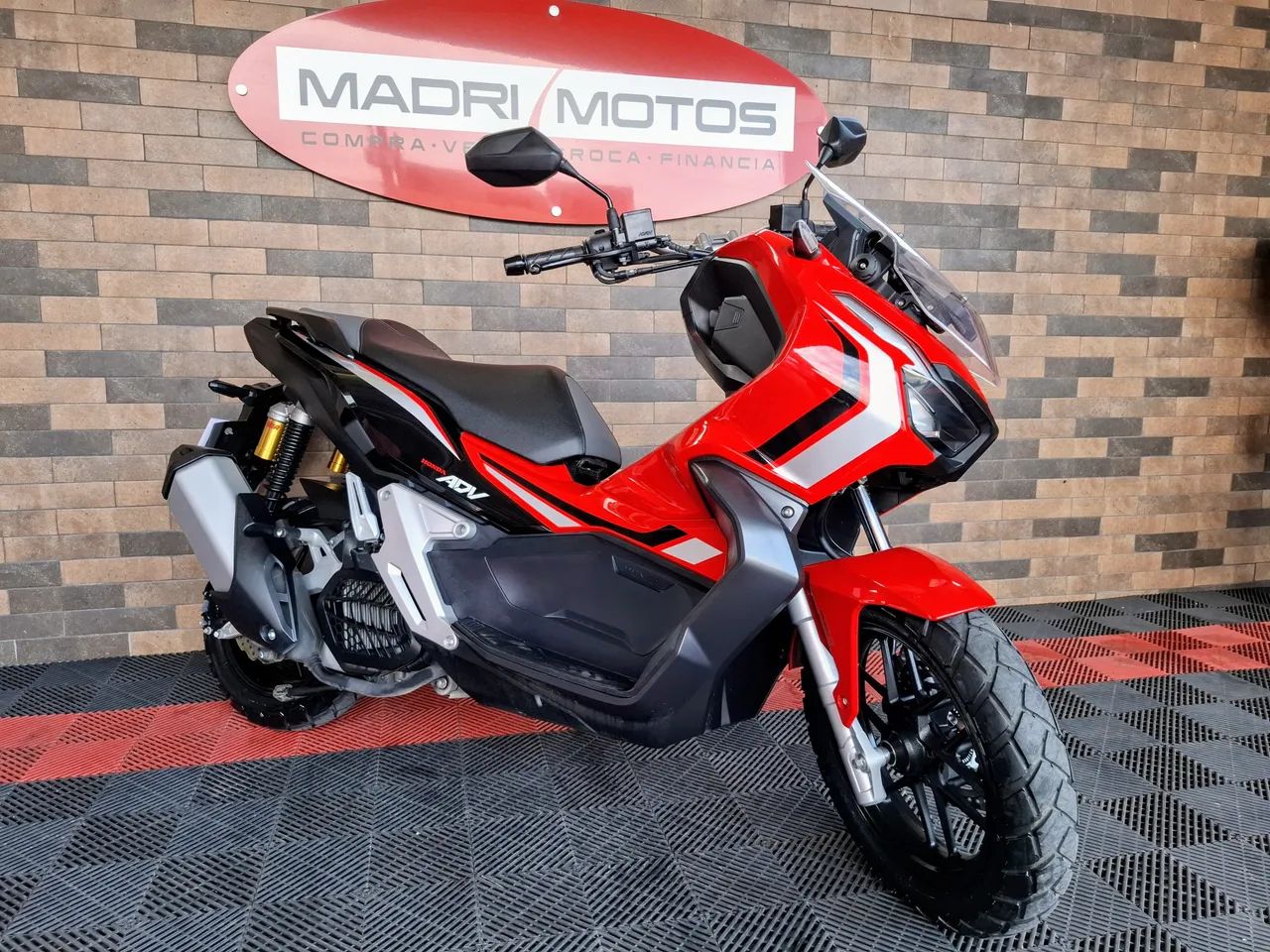 HONDA ADV 150 - Foto 3