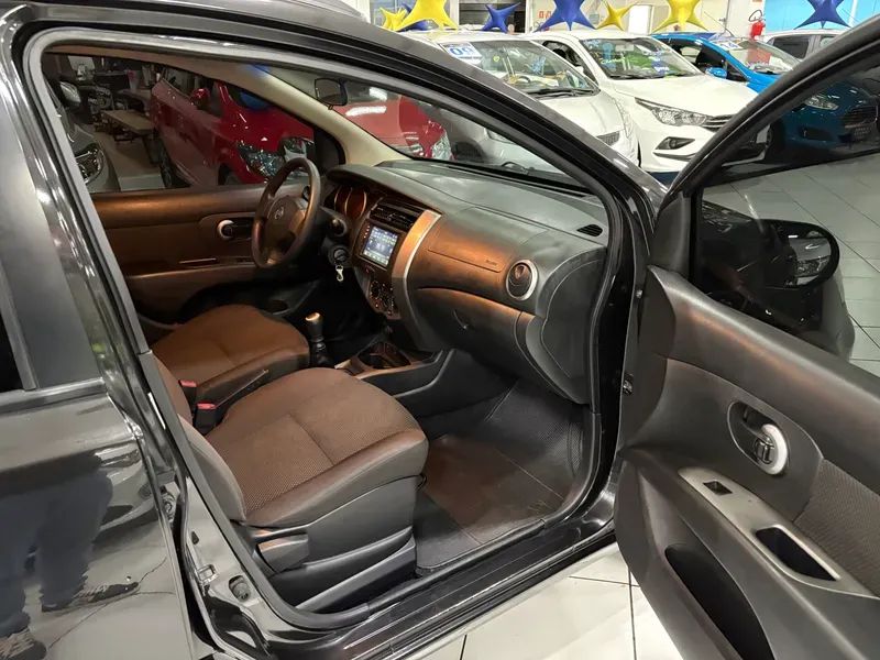Nissan Livina GRAND S 1.8 16V Flex Fuel Mec., foto 19 de 19