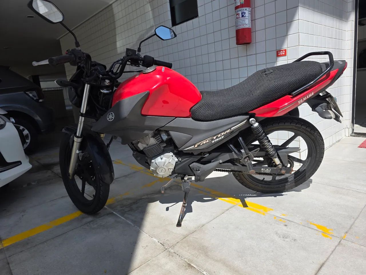 Moto yamaha com baixa quilometragem  - Foto 4